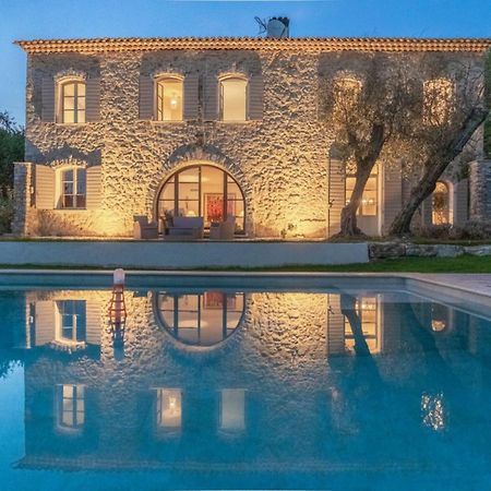 L'Elegante Bastide En Pierre Avec Vue Sur Le Vieux Village De Mougins Dış mekan fotoğraf