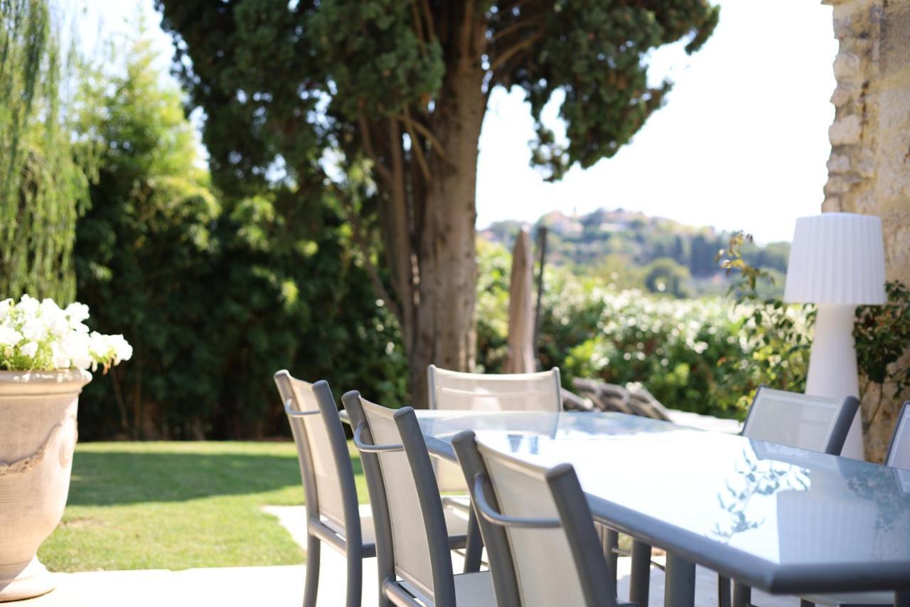 L'Elegante Bastide En Pierre Avec Vue Sur Le Vieux Village De Mougins Dış mekan fotoğraf